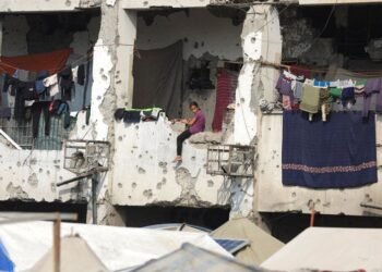 Gaza storms bring flooding, sewage and misery in tent camps