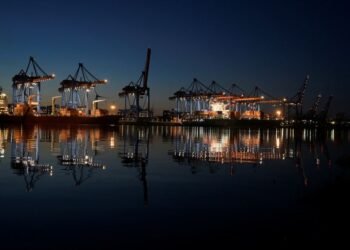 German unemployment rises less than expected in November