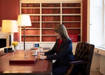 Government to consult on scrapping Lifetime Isa