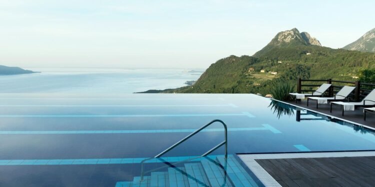 Condé Nast Traveler