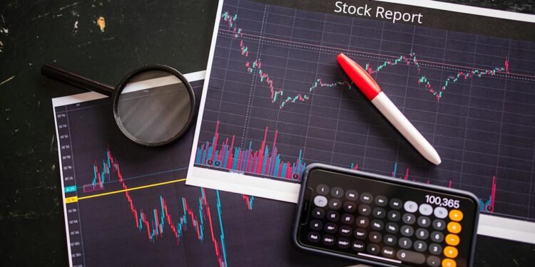 Jim Cramer Still Calls CoreWeave’s Stock Price a “Win” Despite Being Significantly Down From Its Peak