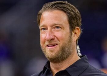 Millionaire Dave Portnoy grabs $1 million in XRP after missing god candle