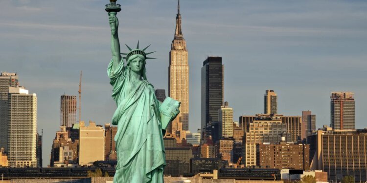 Morningstar and PitchBook launch US evergreen private market indexes