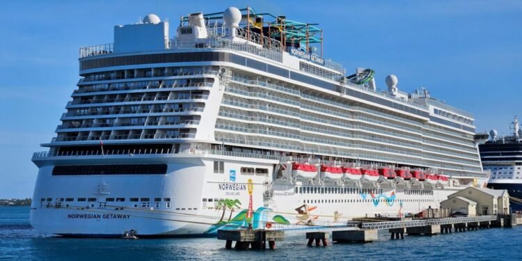 Boat, Transportation, Vehicle