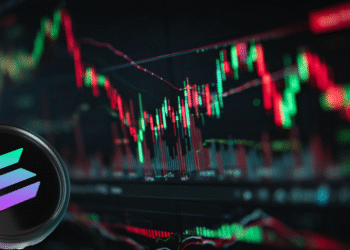 Solana Bulls Add Leverage as 21Shares ETF Withdrawal Sparks Brief Volatility