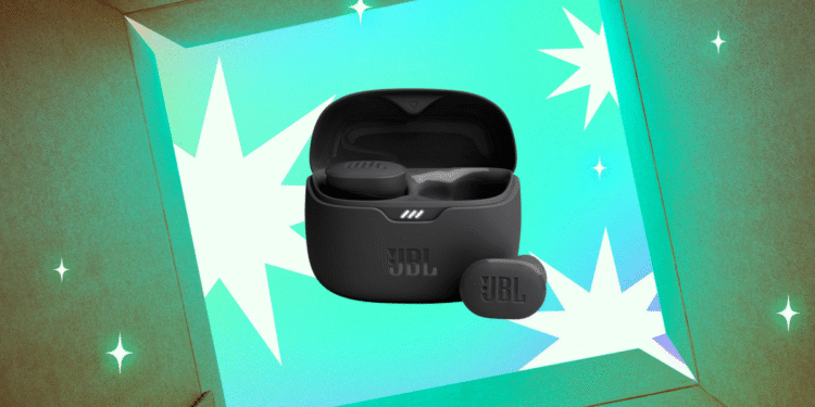 These Noise-Cancelling JBL Earbuds Are $40 Right Now