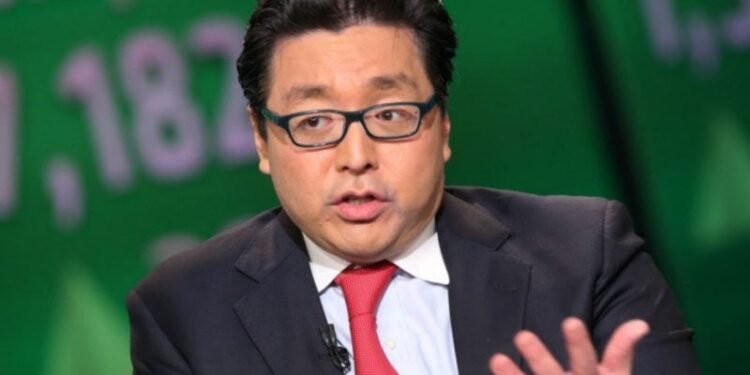 Tom Lee's BitMine reports $328M in profit, prepares to launch MAVAN Ethereum staking in Q1 2026