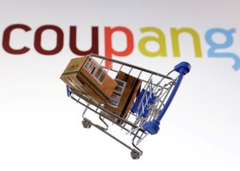 Top South Korean e-commerce firm Coupang apologises over massive data breach