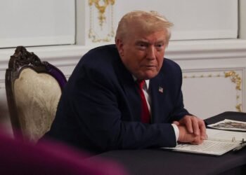 Trump confirms he spoke with Venezuela's Maduro