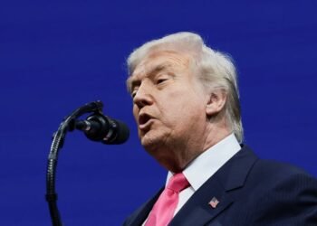 Trump signs order to remove tariffs from Brazilian beef, coffee