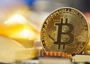 US Bitcoin ETFs see $524M inflow as BlackRock and Fidelity lead gains