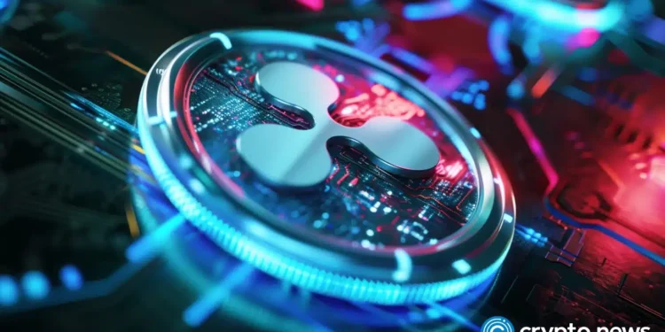 XRP price holds support with a bullish fractal forming.