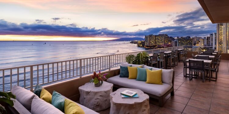 10 Best Hotels in Hawaii 2025: Readers’ Choice Awards