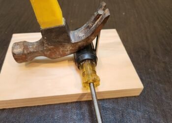 10 Ways to Use Your Hand Tools and Power Tools Together to Do More
