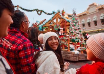 12 Hotels and Resorts Worth Visiting for Holiday Festivities