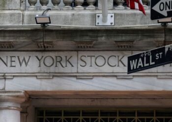 A Santa rally? Investors hope for year-end gains to cap strong 2025