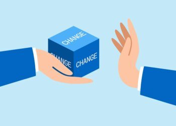 Apollo tilts further towards private credit