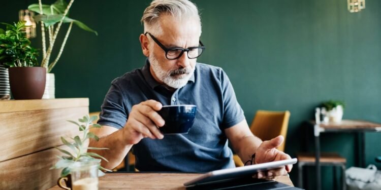 Are Equal-Weight S&P 500 ETFs Bubble-Proof?