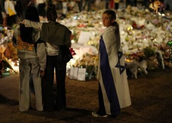 Australian state to pass emergency gun laws as funerals of Bondi attack victims begin