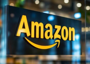 BNB Chain Launches Payments For Amazon’s AWS Customers: Can BNB Price Hold $830?