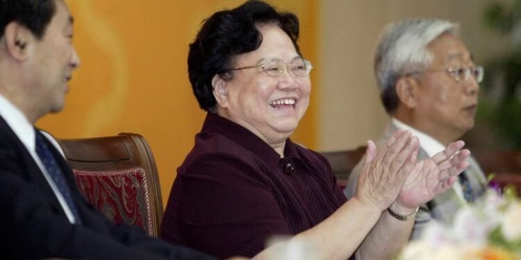 China social media thrashes one-child policy after population control czar dies