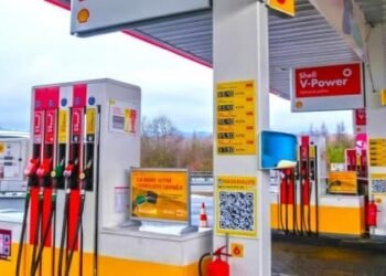 Christmas Day Gasoline Prices Set To Fall To Covid-Era Levels