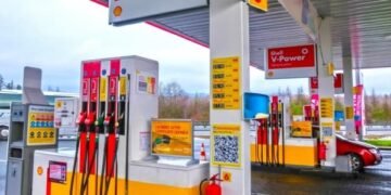 Christmas Day Gasoline Prices Set To Fall To Covid-Era Levels