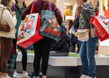 Consumers take on more credit card debt this holiday