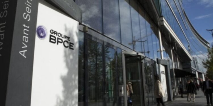 French banking giant BPCE will start letting customers buy Bitcoin and major tokens on Monday