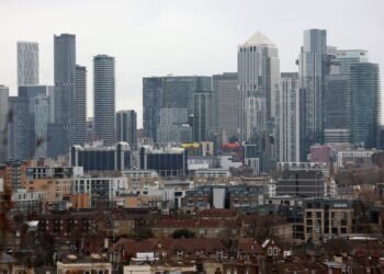 Growth in UK house prices and private rents slows