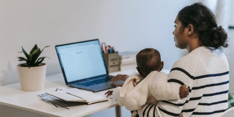 How to write a stay at home mum CV (with examples)