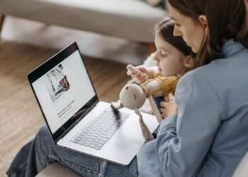 Infographic - CVs for stay-at-home parents