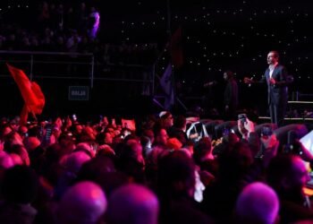 Kosovo votes in bid to end year-long political impasse