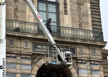 Louvre museum installs security bars on balcony used in October’s heist