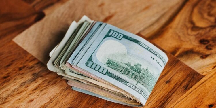 Memory Stocks Dip, but Micron’s (MU) Outlook Remains Strong, According to Morgan Stanley