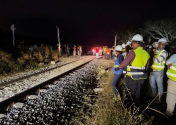Mexican train derailment kills at least 13 people, 98 injured