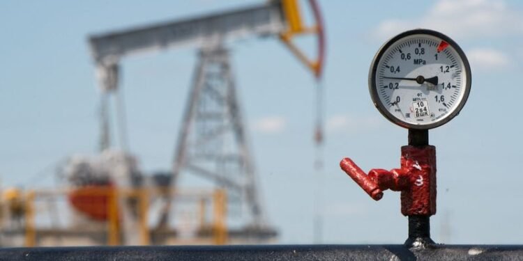Oil prices steady on worries about geopolitical risks to supply