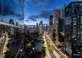 Private credit beyond US hits $18bn