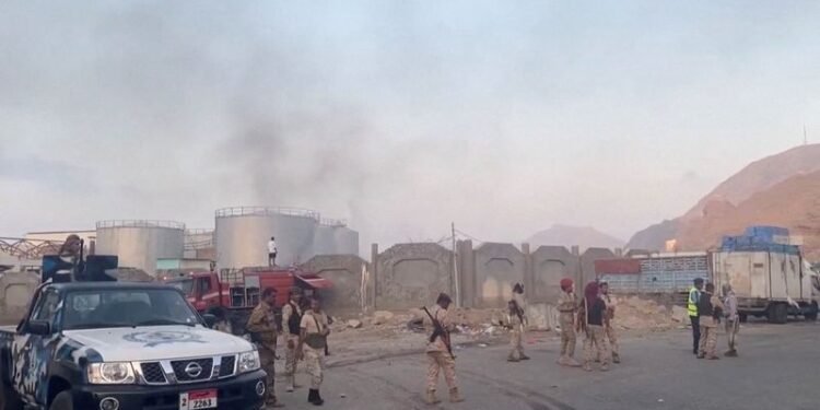 Saudi Arabia issues national security warning as UAE forces asked to leave Yemen