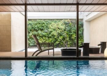 Condé Nast Traveler