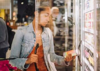 Student loan borrowers say bills make it harder to cover basic needs: Survey