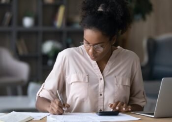 Tackle Your Biggest Projects With a Daily 'Power Hour'