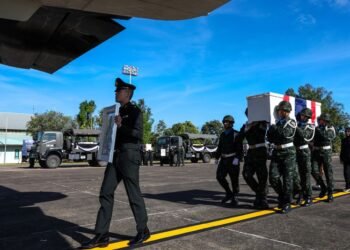 Thailand declares curfew along coast as Cambodia border fighting spreads