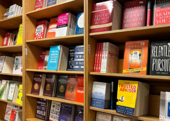 The Best Books to Read If You're Trying to Manage Your Time Better