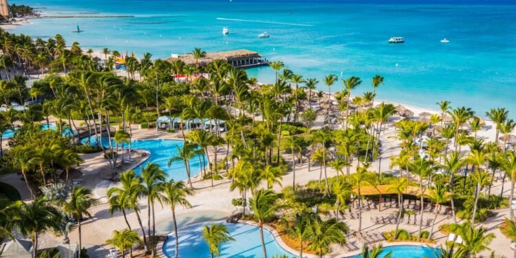 The Best Hotels in Aruba—Luxe All-Inclusives, Beachfront Retreats, and Cozy Boutiques