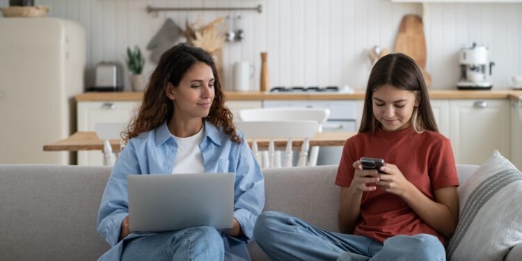 The Best Prepaid Phone Plans of 2025