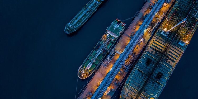 Venezuela Blockaded, S&P 500 (VOO) Rebounds