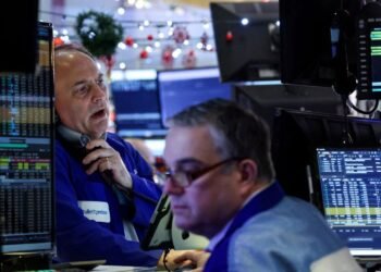 Wall St ends close to all-time highs in light, post-holiday session