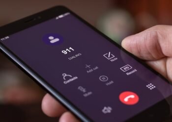 Your Android Can Now Share Live Video to 911