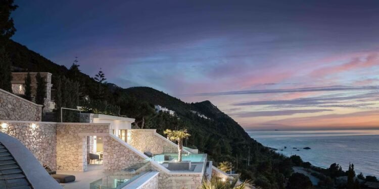 13 Romantic Airbnbs in Europe That Love Birds Should Bookmark